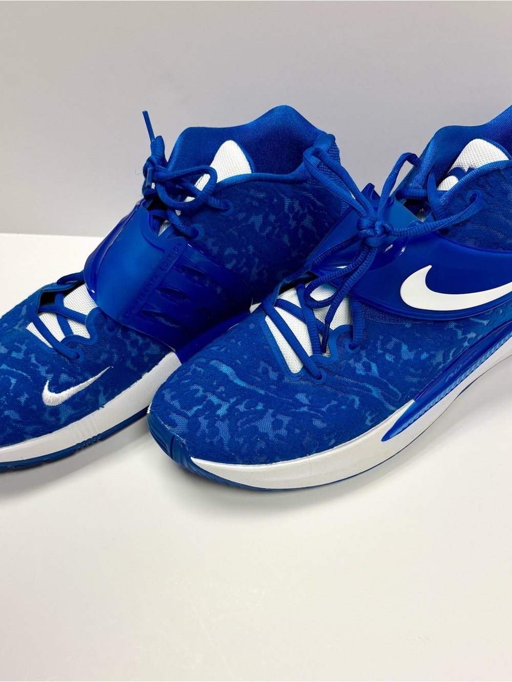 Nike KD 14 Full-Length Air Zoom Strobel w/ Midfoot Strap; Size 14 - Picture 3 of 15